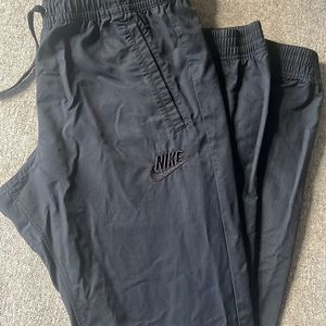 Mens Nike cotton/nylon blend joggers Sz M